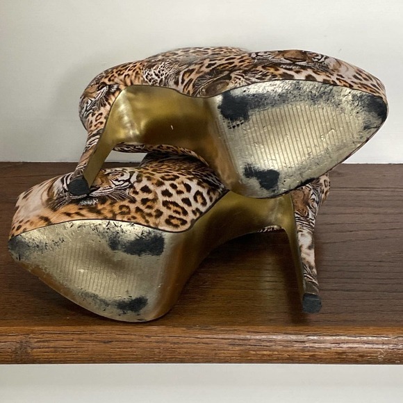 🎯FINAL SALE🎯 Tiger Print Platform Ankle Boots, J0591 - Picture 5 of 10